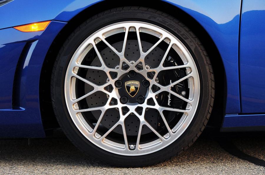  Lamborghini Gallardo LP550-2 Spyder 2011 года  (фото 52 из 78)